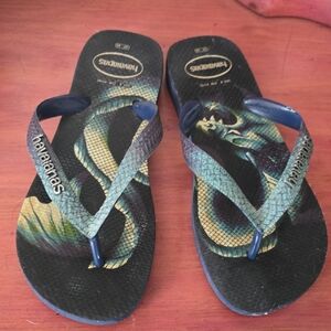 Havaianas Blue and Green Snake Design Flip Flops
